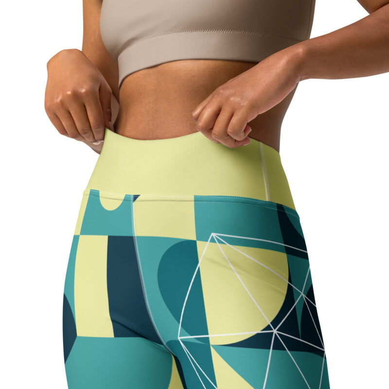 GeoGlow Yoga Leggings - Image 4